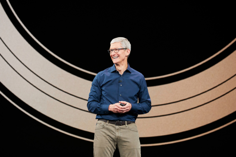 apple_CEO_20240318